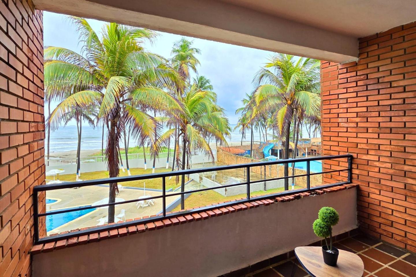 Tucacas, Frente Al Mar, Balcon, Piscina Y Playa Privada Apartment Exterior foto