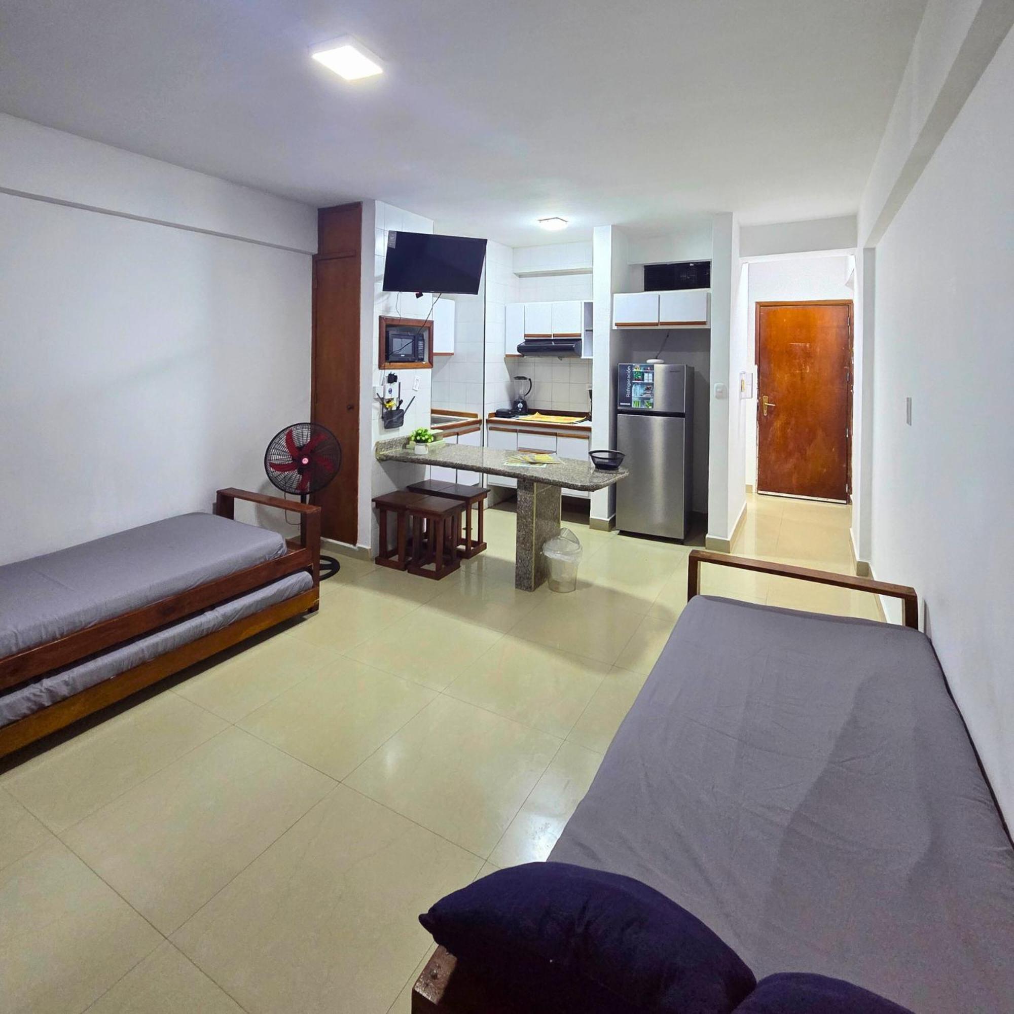 Tucacas, Frente Al Mar, Balcon, Piscina Y Playa Privada Apartment Exterior foto